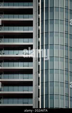 Nahaufnahme eines modernen Bürogebäudes Stockfoto