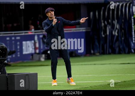 Sinisa Mihajlovic (Coach Bologna) Gesten während der FC Bologna italienische Fußball Serie A Saison 2020/2021 (Archiv) - Foto .LiveMedia/Ettore Griffoni Stockfoto