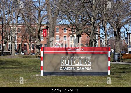 Rutgers University Camden Campus Begrüßungsschilder im Johnson Park Stockfoto