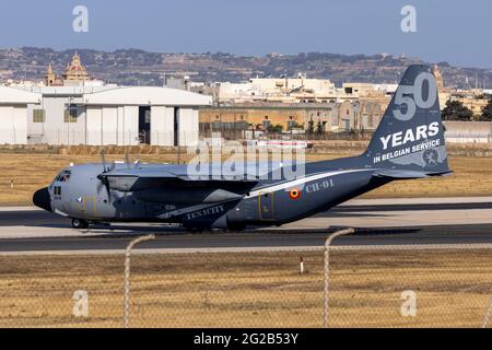 Die belgische Luftwaffe Lockheed C-130H Hercules (REG: CH-01) wurde vor kurzem in einer speziellen Farbgebung für 50 Jahre im Einsatz gestrichen. Stockfoto