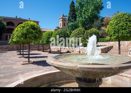 Totana, Murcia, Spanien. Brunnen im Innenhof der Eremitage von Santa Eulalia, Mudejar-Stil die Einsiedelei stammt aus dem sechzehnten Jahrhundert. Stockfoto