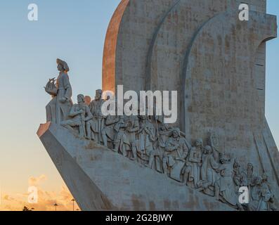 LISSABON, PORTUGAL - 4. NOVEMBER 2017: Denkmal der Entdeckungen (Padrao dos Descobrimentos). Stockfoto