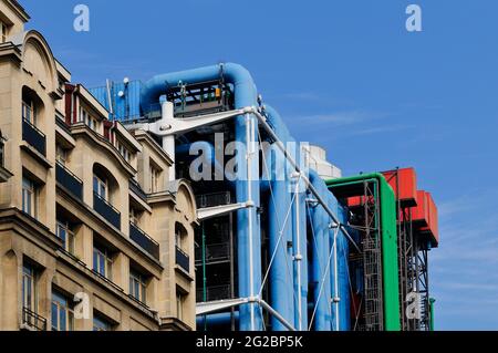 FRANCE, PARIS (75) 4 TH ARRONDISSEMENT, BEAUBOURG, CENTRE POMPIDOU MUSEUM FÜR MODERNE KUNST, FASSADE IN DER RENARD STREET Stockfoto