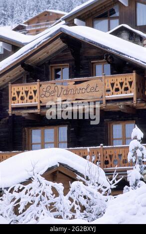 FRANKREICH, SAVOIE (73) BEAUFORTAIN, SKIGEBIET ESPACE DIAMANT, SKIGEBIET LES SAISIES, CHALET Stockfoto