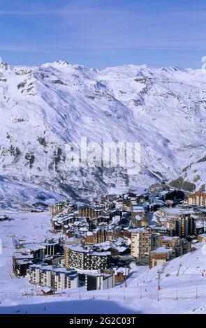 FRANKREICH, SAVOIE (73) BELLEVILLE-TAL, SKIGEBIET TROIS VALLEES, SKIGEBIET VAL THORENS Stockfoto