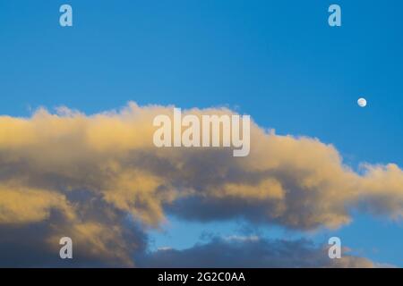 Sonnenuntergang in Guatemala, schadstofffreier Himmel. Stockfoto