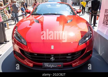 Mailand, Italien. Juni 2021. Ferrari Portofino M - MAILAND, ITALIEN, der Mailänder Monza Motor Show, vom 10. Bis 13. Juni 2021 in Mailand und Monza und wird die Neuigkeiten der 60 teilnehmenden Auto- und Motorradhersteller präsentieren. Mit einem demokratischen Format, in dem Marken ihre Autos auf gleichen Ständen ausstellen, will MIMO ein Neustartsignal für die Welt der Messe und der Automobilbranche geben, mit einem freien Zugang und einer sicheren Ausstellung. Stockfoto