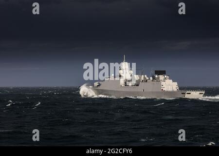 Die niederländische Fregatte HNLMS De Zeven Provincien Stockfoto