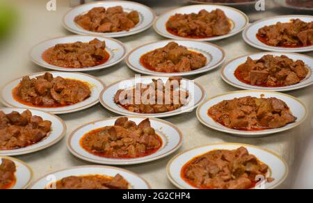 Marokkanischer Salat. Kuhleber wurde in Marokko als Salat serviert Stockfoto