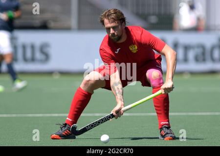 AMSTELVEEN, NIEDERLANDE - 10. JUNI: Andrey Kuraev aus Russland während des Eurohockey-Meisterschaftsspiels zwischen Russland und Frankreich im Wagener Stadion am 10. Juni 2021 in Amstelveen, Niederlande (Foto: Gerrit van Keulen/Orange Picters) Stockfoto