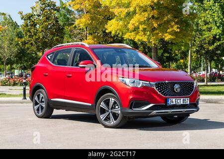 MG ZS ist ein subkompakter Crossover-SUV, der von SAIC Motor unter der Marke MG produziert wird. Eine komplett elektrische Version gab ihr Debüt als VMS EV. Stockfoto