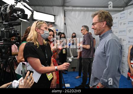 Bryan Cranston nimmt an der Eröffnungsnacht "in the Heights" während des Tribeca Festivals 2021 im The Battery am 09. Juni 2021 in New York Teil Stockfoto