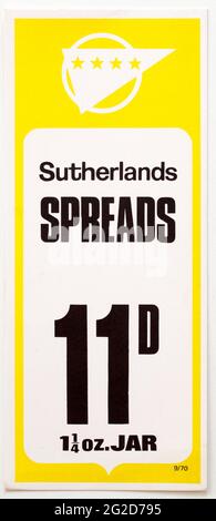 Vintage 60s Shop Advertising Food Price Card - Sutherlands Spreads Stockfoto