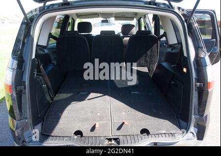 Detailaufnahmen eines schwarzen Ford S Max Familie MPV Autos aus dem Jahr 2007 Stockfoto