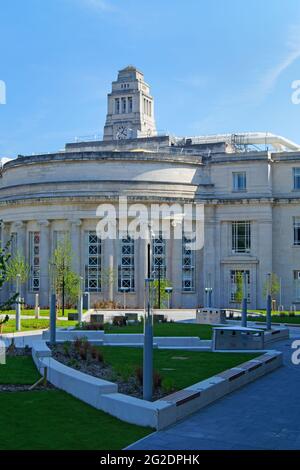 Großbritannien, West Yorkshire, Leeds, University of Leeds, Parkinson Building Stockfoto