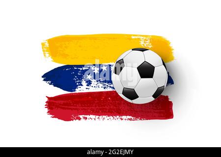 Realistischer Fußball auf der Flagge Venezuelas aus Pinselstrichen. Vektor Fußball Design Element Stock Vektor