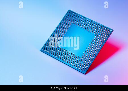 CPU, Computer Processing Unit, EIN Zentralprozessor in PC oder Elektronikplatine. Stockfoto