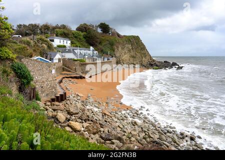 Orchard Bay ein kleiner Sandstrand in der Nähe von Ventnor an der Südküste der Isle of Wight Hampshire UK Stockfoto
