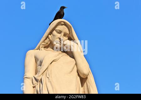 Kanada beraubt - Mutter Kanada (Statue einer trauernden Mutter) auf dem kanadischen National Vimy Memorial des Ersten Weltkriegs in Givenchy-en-Gohelle (Pas-de-Calais), Frankreich Stockfoto