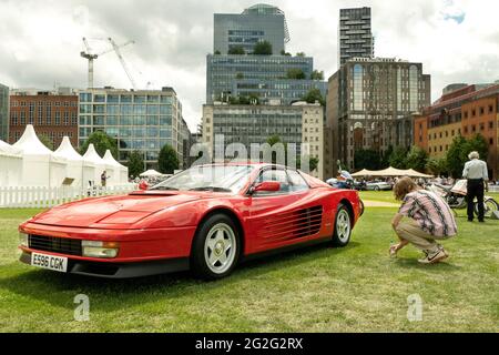 Ferrari tesstarossa London Concours bei der Honourable Artillary Company Stockfoto