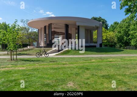 Serpentine Pavilion 2021 von Counterspace Stockfoto