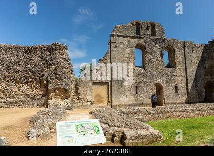 Historische Ruinen von Wolvesey Castle / Old Bishops Palace in Winchester, Hampshire, England, Großbritannien Stockfoto