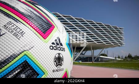 Herzogenaurach, Deutschland. 2021. Juni 06. firo 11/2021 Fußball, deutsche Nationalmannschaft, EM-Viertel und Trainingslager der Euro 2020, GER, Herzogenaurach, Adidas Home Ground Bild: v. Left Adidas World of Sports, Quelle: dpa/Alamy Live News Stockfoto