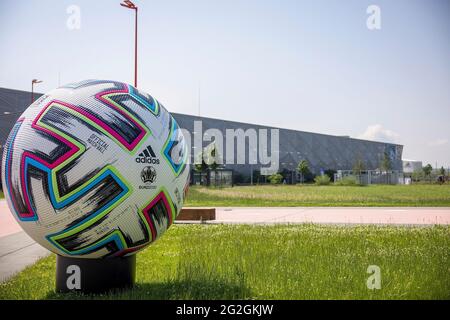 Herzogenaurach, Deutschland. 2021. Juni 06. firo 11/2021 Fußball, deutsche Nationalmannschaft, EM-Viertel und Trainingslager der Euro 2020, GER, Herzogenaurach, Adidas Home Ground Bild: v. Left Adidas World of Sports, Quelle: dpa/Alamy Live News Stockfoto