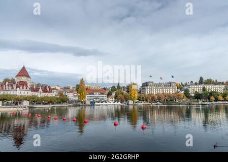Blick auf das Ouchy-Viertel in Lausanne, Schweiz. Stockfoto