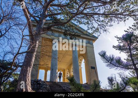 Mödling, Gebäude Husarentempel, Naturpark Föhrenberge in Wienerwald / Wienerwald, Niederösterreich / Niederösterreich, Österreich Stockfoto