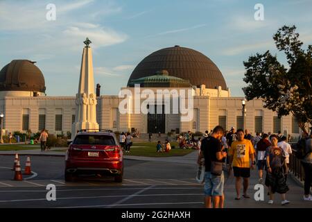 Das berühmte Griffith Observatory Museum auf den Hollywood Hills in Los Angeles, Kalifornien, USA Stockfoto