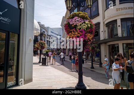 Rodeo Drive, Beverly Hills, Los Angeles, Kalifornien, USA Beverly Hills, Los Angeles, Kalifornien, USA Stockfoto