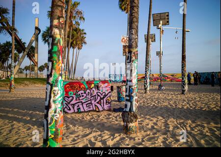 Skater und der Skate-Lifestyle in Venice Beach in Los Angeles, Kalifornien, USA Stockfoto