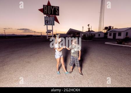 Roys Café, Motel und Garage, Route 66, Amboy, Kalifornien, USA, Nordamerika Stockfoto