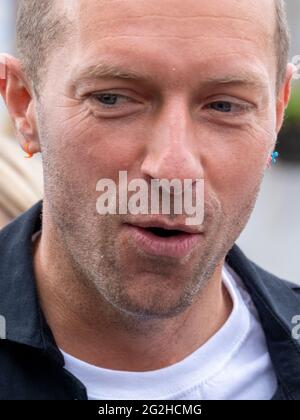 Coldplay In Whitby Abbey Für Radio 1 Großes Wochenende 2021 Stockfoto