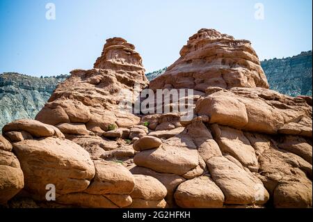 Wanderung durch den Angel's Palace Trail im Kodakchrome Basin State Park, Utah, USA. Stockfoto