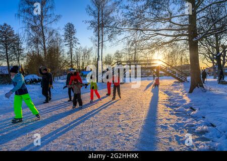 Eisläufer im Spreewald Stockfoto