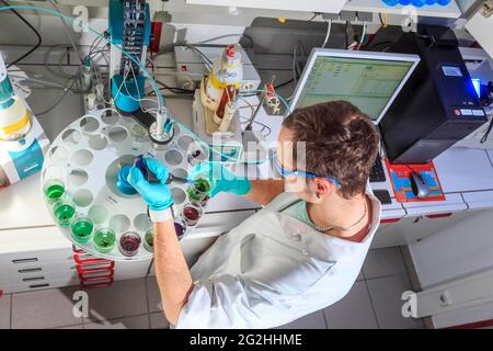 SYNLAB geht an die Öffentlichkeit Stockfoto