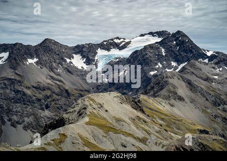 Lawinenspitze, 1833m. Anstrengende Wanderung zum berühmtesten Gipfel im Arthur's Pass National Park. Südinsel, Neuseeland Stockfoto