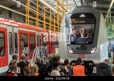 Bundesverkehrsminister Scheuer bei Bombardier in Bautzen Stockfoto