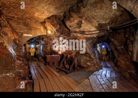 Historischer Bergbau im Besucherbergwerk Grube Dorothea Stollen / Himmlisch Heer in Annaberg-Buchholz im Obererz Stockfoto