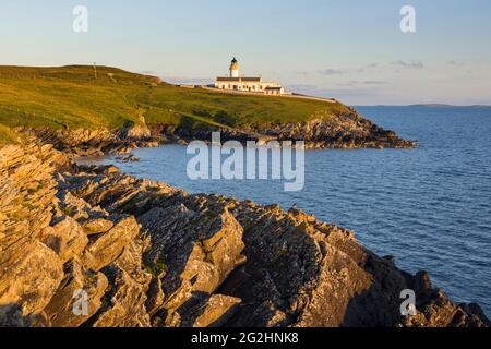 Leuchtturm auf der Isle of Bressay, Abendlicht, Schottland, Shetland-Inseln Stockfoto