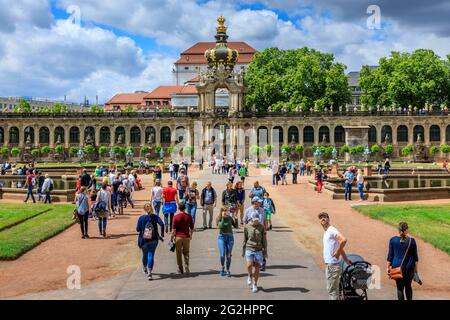 Dresdner Zwinger mit Kronentor Stockfoto