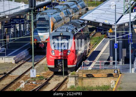 Cottbus Hauptbahnhof: Neuer Verkehrsknotenpunkt im südlichen Brandenburg Stockfoto