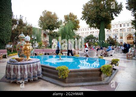 Hotel Abbasi, Persischer Garten in Isfahan, Iran Stockfoto