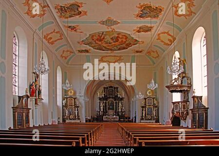 Katholische Kirche St. Johannes Nepomuk, Einweihung 1755, Hauptschiff, Hadamar Ldkrs.Limburg-Weilburg, Hessen, Deutschland Stockfoto