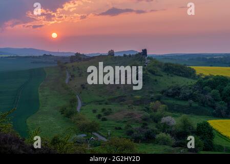 Deutschland, Sachsen-Anhalt, Weddersleben, Sonnenuntergang am Teufelsmauer im Harz Stockfoto