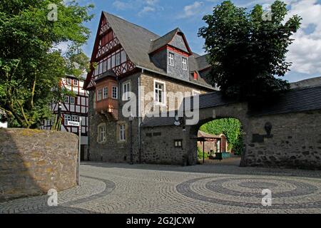 Museum, ehemaliges Gymnasium, erbaut 1591-99 auf den Fundamenten des mittelalterlichen Rathauses, Herborn, Hessen, Deutschland Stockfoto