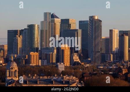 England, London, Greenwich, Canary Wharf Skyline Blick vom Greenwich Park Stockfoto