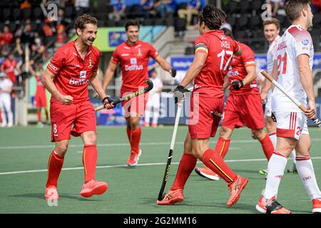 AMSTELVEEN, NIEDERLANDE - 12. JUNI: Thomas Briels aus Belgien feiert nach dem zweiten Tor seiner Mannschaft beim EM-Spiel der Männer zwischen England und Belgien am 12. Juni 2021 im Wagener Stadion in Amstelveen, Niederlande (Foto: Gerrit van Keulen/Orange Picters) Stockfoto